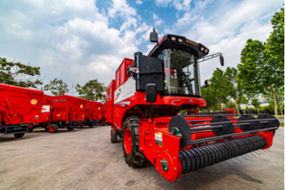 車神配神車-“人車合一”花生收獲機的倆兄弟 20.jpg